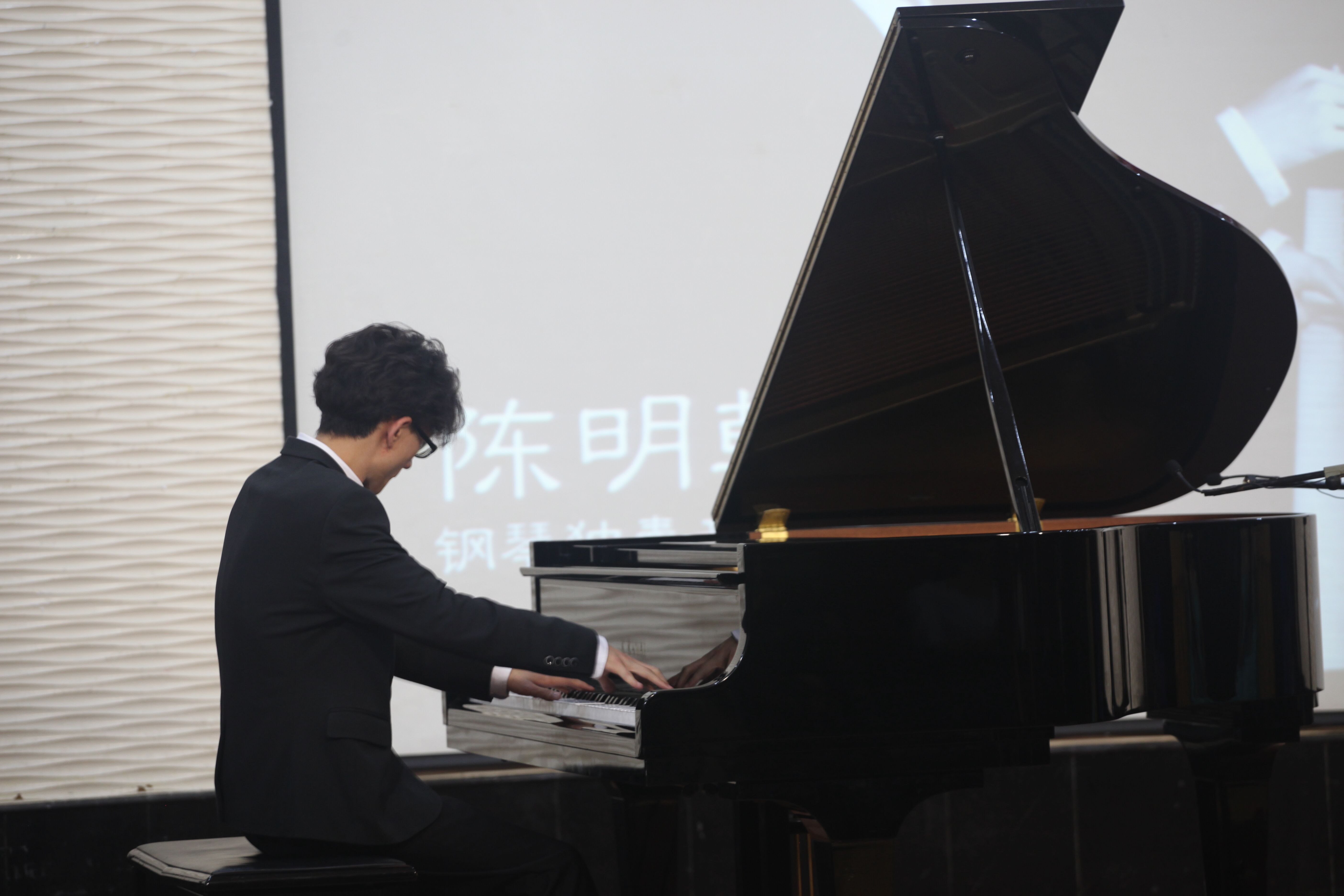 QQ图片20160606152233.jpg