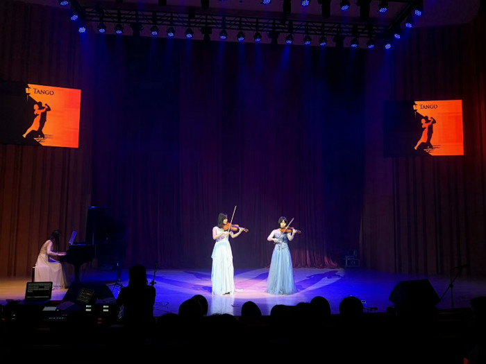 mmexport1527084825132_meitu_5.jpg